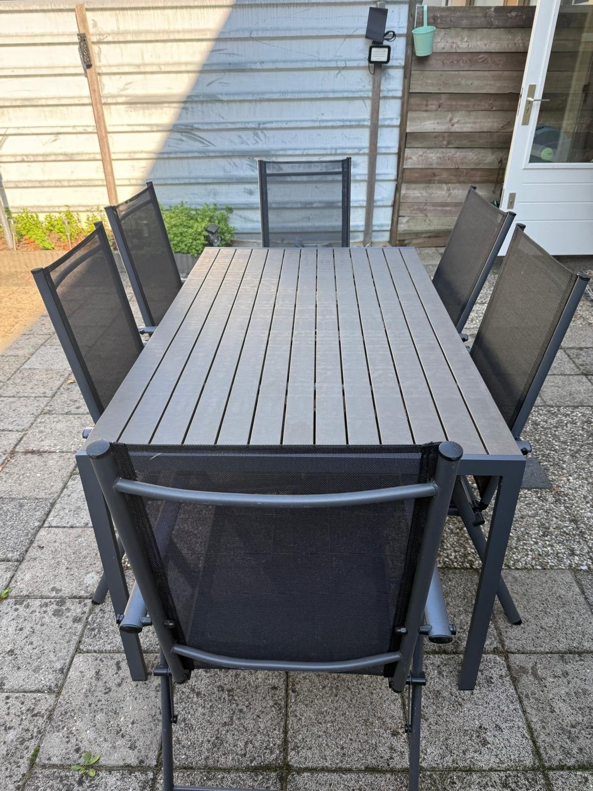 Tuinset: Rechthoekige tafel met 6 inklapbare stoelen, Ophalen, Gebruikt, Rechthoekig, Metaal