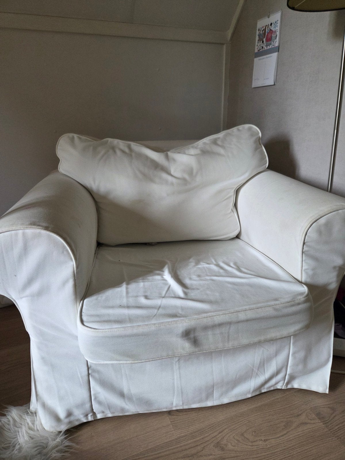 Ikea Ektorp fauteuil - Roze vlek, nieuwe bekleding mogelijk, Huis en Inrichting, Ophalen, Gebruikt, Klassiek, Comfortabel, 75 tot 100 cm