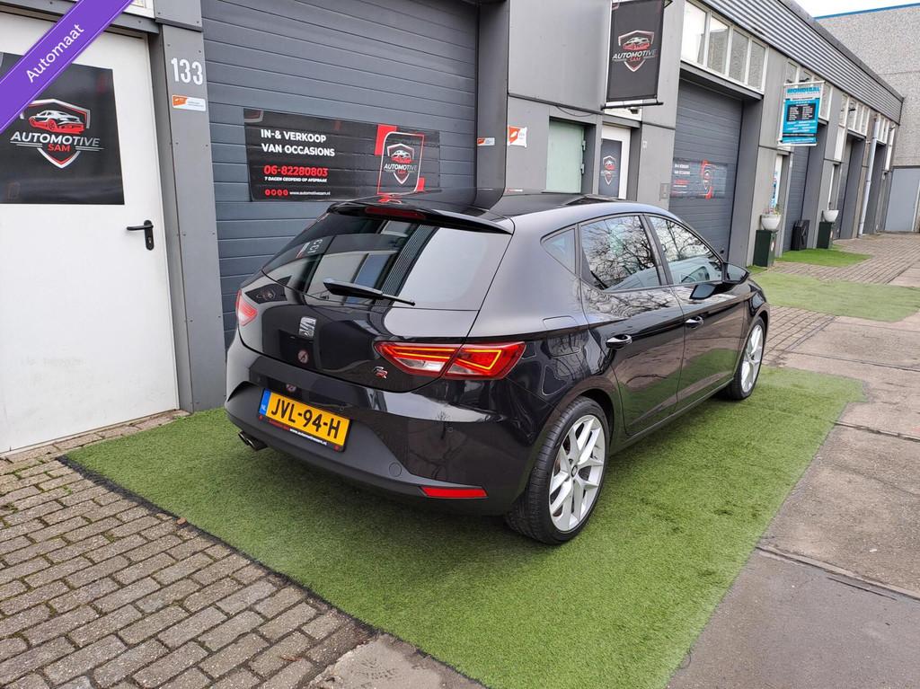 Seat Leon 1.8 TSI FR Business DSG Xenon Clima Cruise PDC, Auto's, 1227 kg, Gebruikt, Alcantara, Zwart