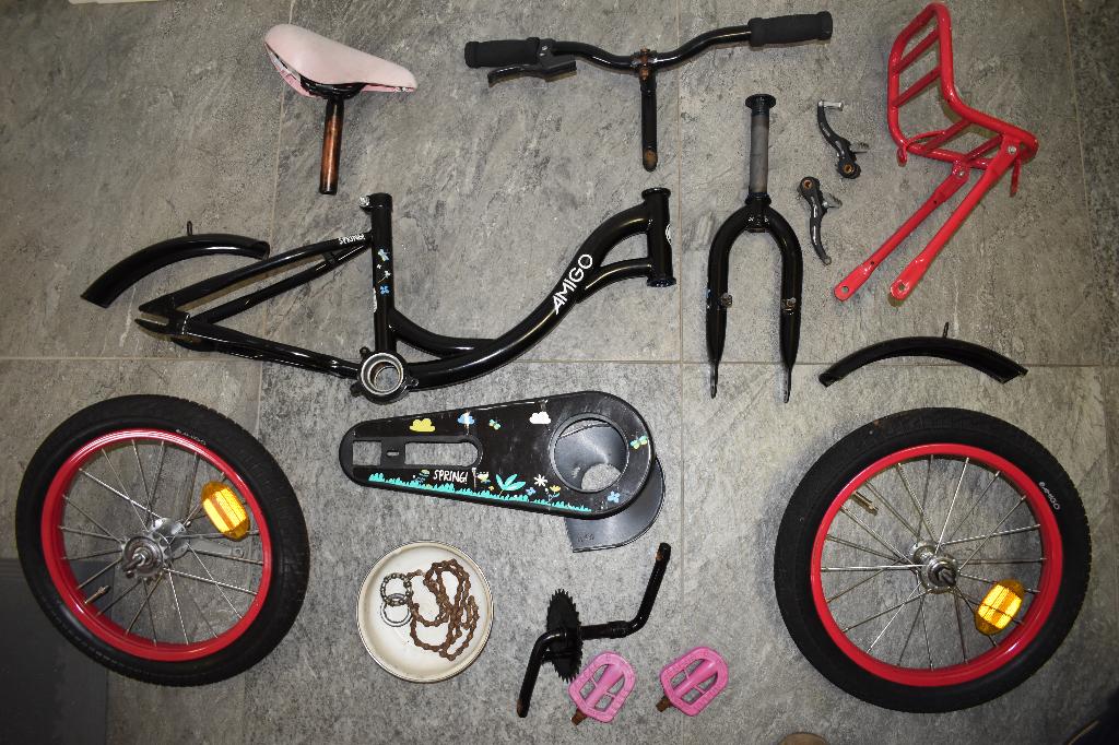kinderfiets AMIGO SPRING 16 inch met grote beurt als nieuw, Fietsen en Brommers, Fietsen | Kinderfietsjes, Ophalen, Terugtraprem