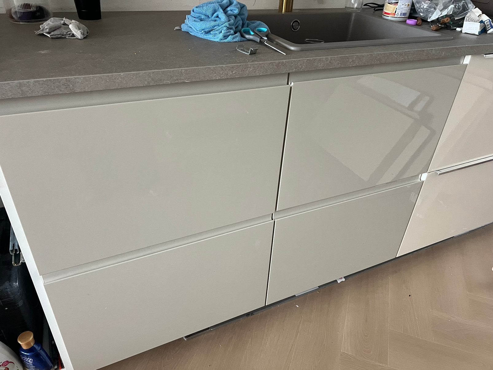 Voxtorp beige hoogglans fronten, Ophalen of Verzenden