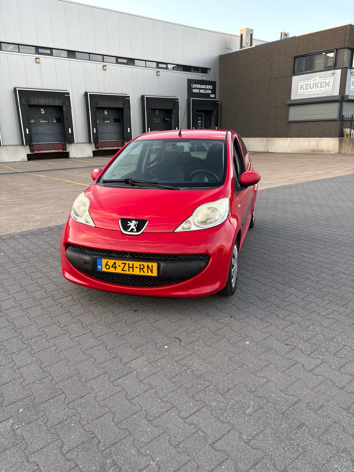 Peugeot 107 1.0 12V 5DR 2008 Rood, Auto's, Peugeot, Voorwielaandrijving, 4 stoelen, 68 pk, Origineel Nederlands