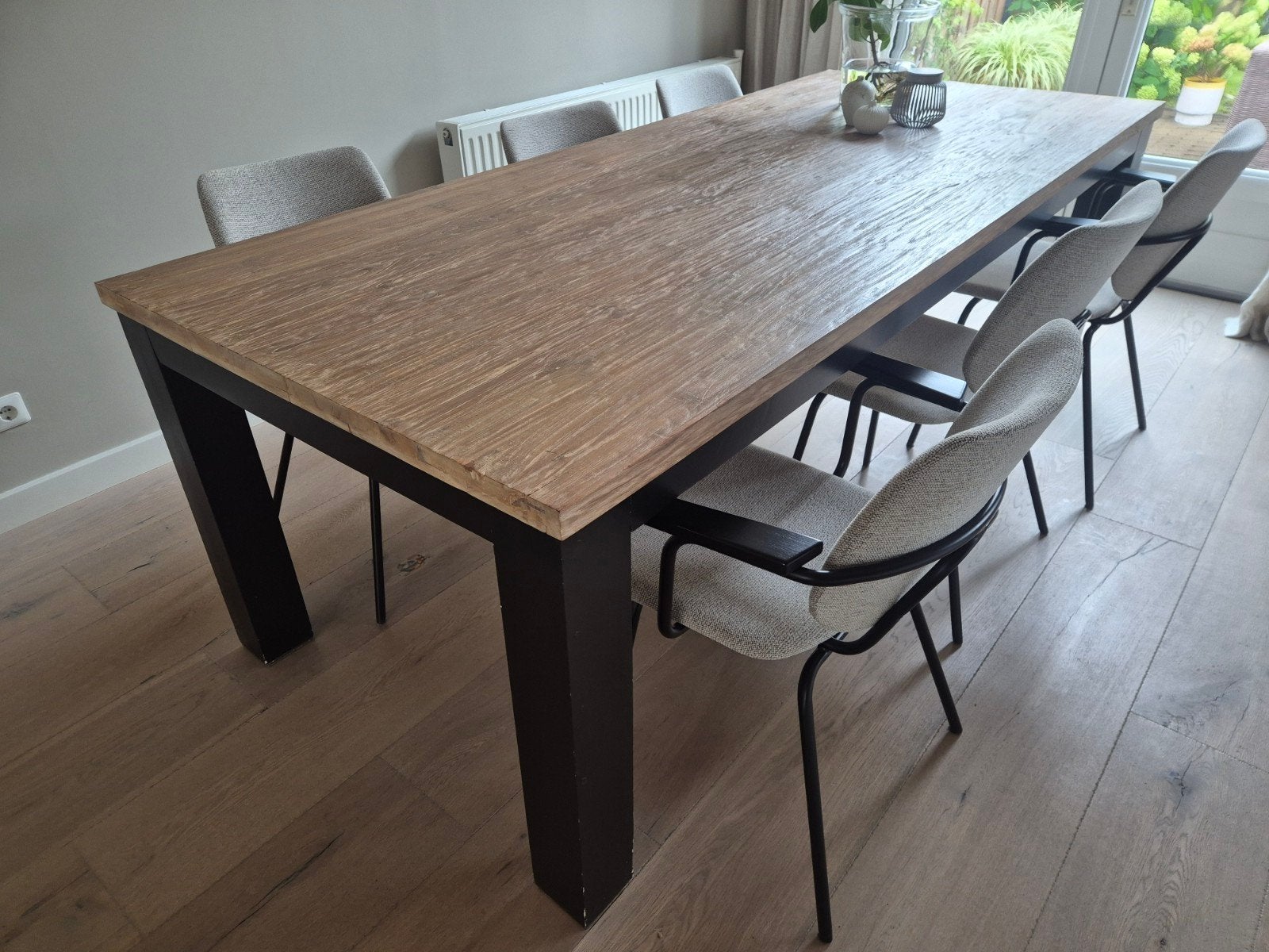 Grote eettafel van teakhout met zwarte poten 240 x 101,5 cm, Gebruikt, 100 tot 150 cm, 200 cm of meer, Vijf personen of meer