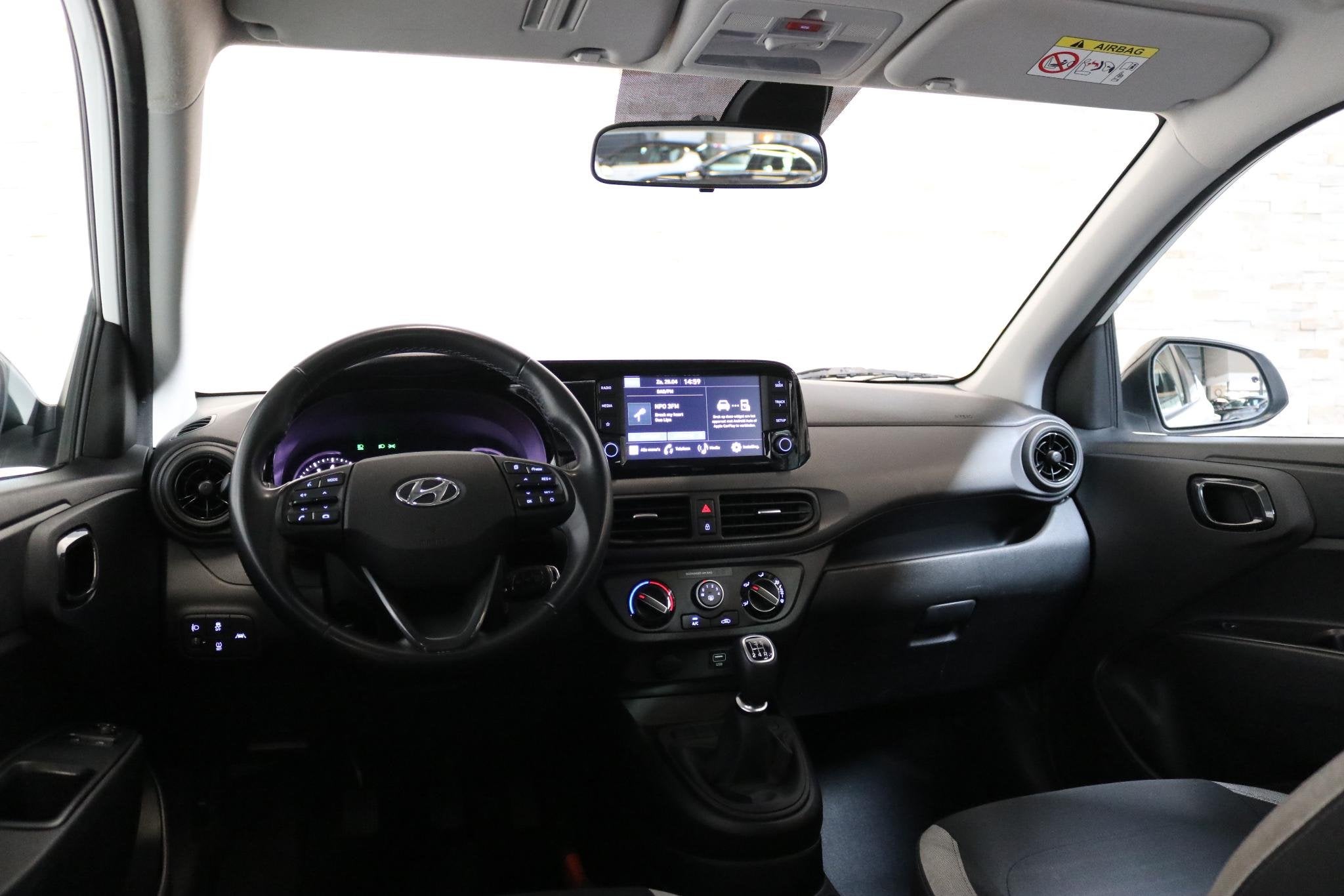 Foto 3 van Hyundai i10 1.0 Comfort | CARPLAY | CRUISE CONTR. | LED | NL