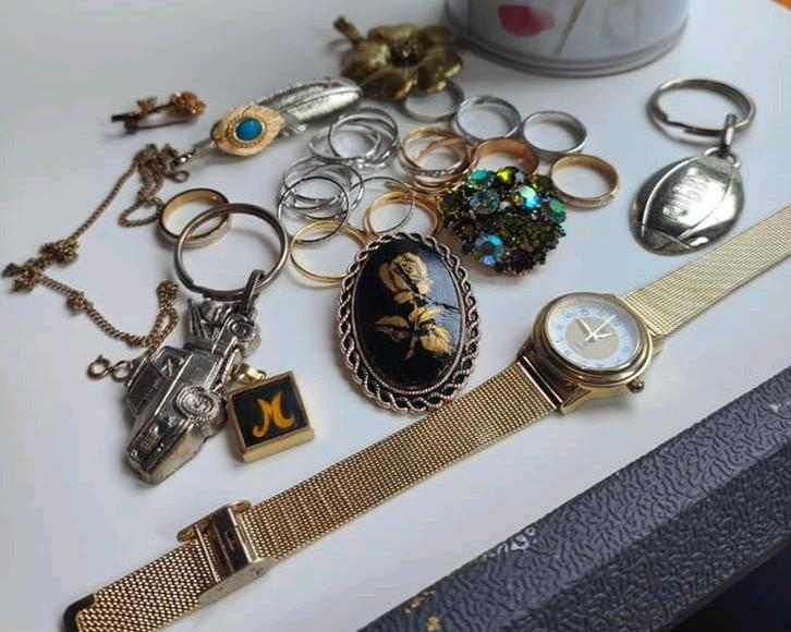 93.Knutsel/Sloop Sieraden in Blikje - Diverse Stijlen, Ophalen of Verzenden