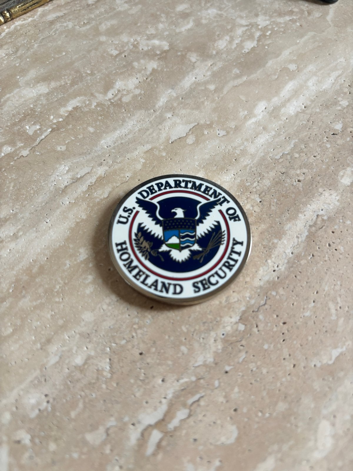 U.S. Department of Homeland Security Challenge Coin, Ophalen, Zo goed als nieuw