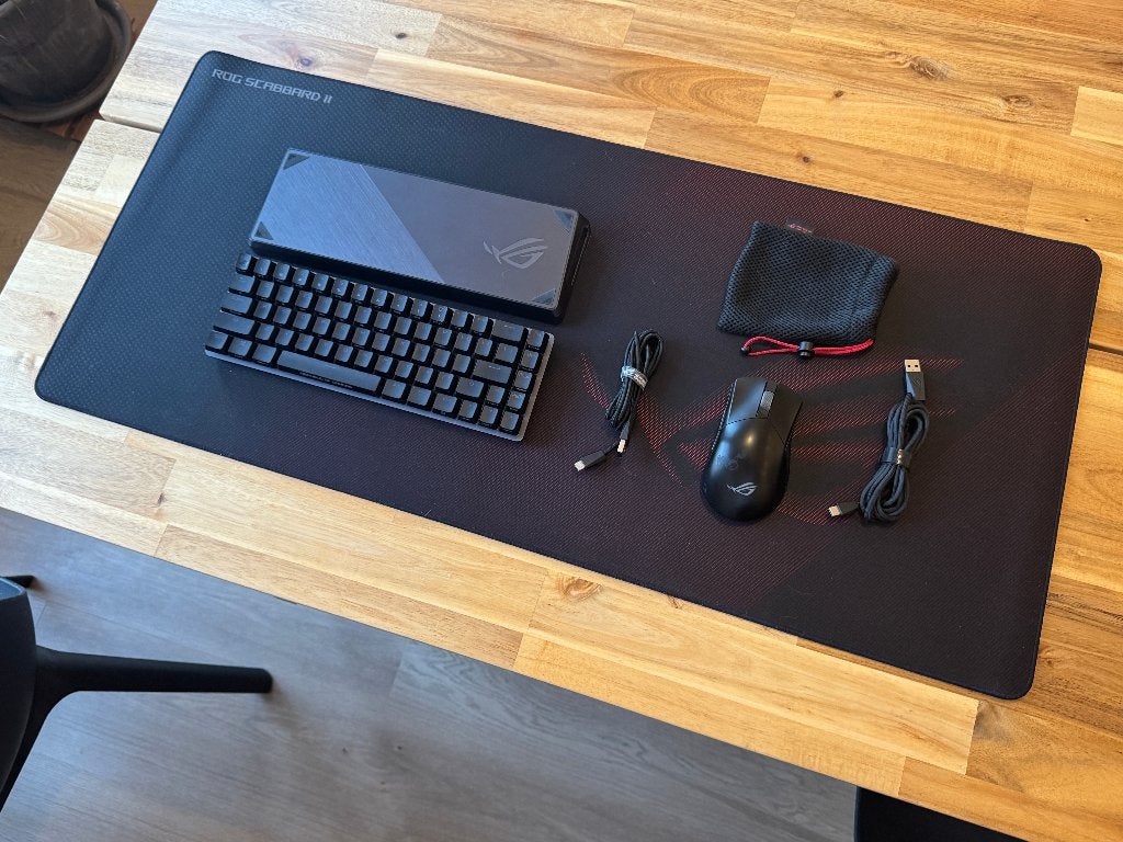 ROG keyboard mouse set - Falchion, Gladius 3, Scabbard 2, Computers en Software, Toetsenborden, Toetsenbord en muis-set, Ophalen of Verzenden