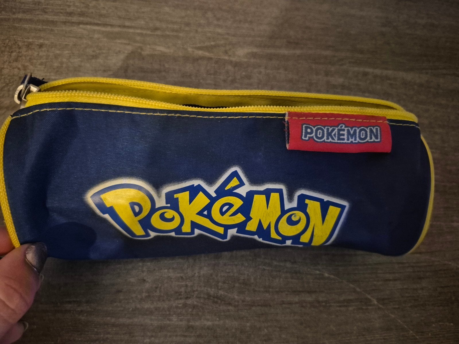 Etui, Ophalen, Zo goed als nieuw