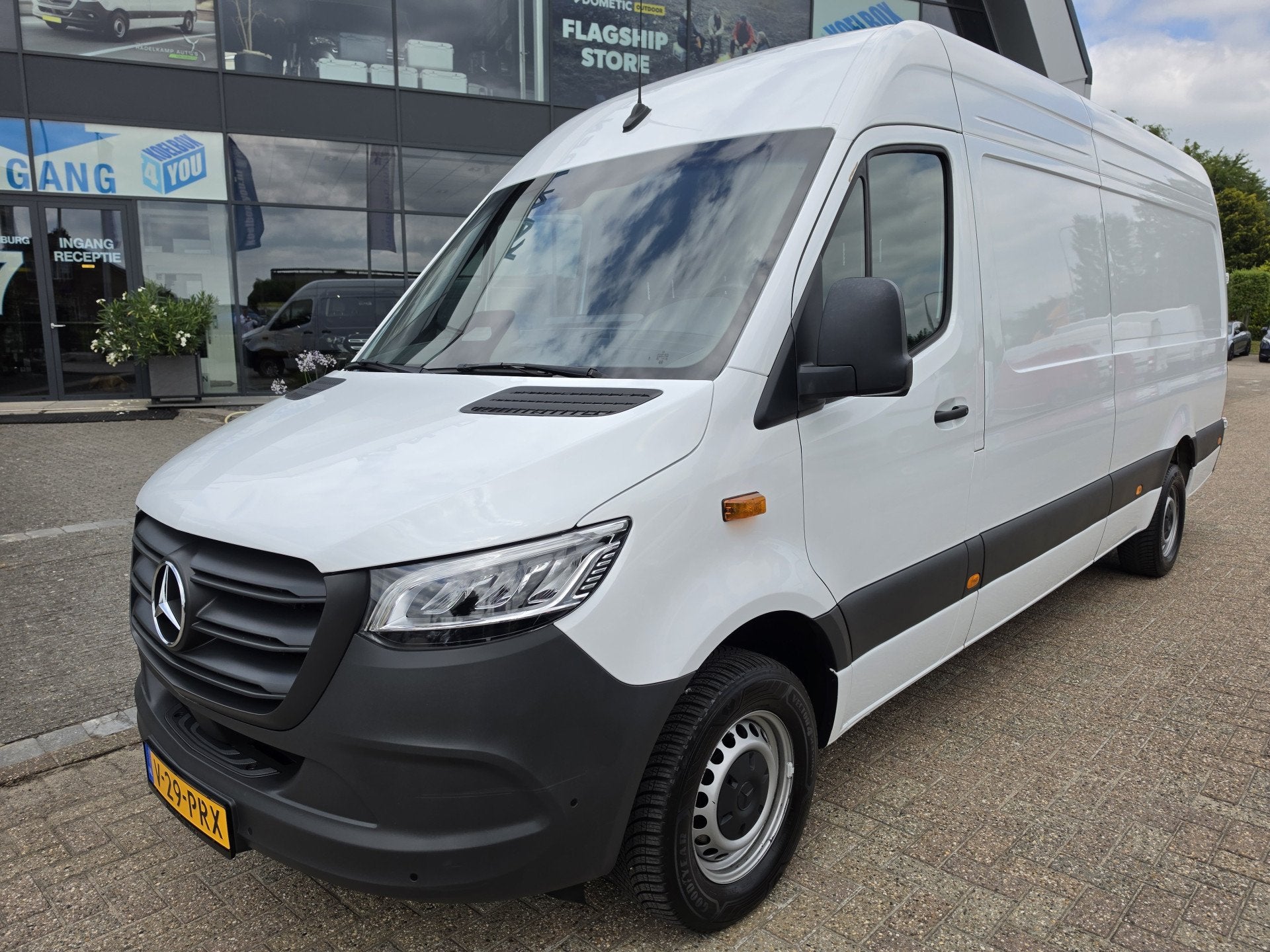 Mercedes-Benz Sprinter 317 CDI L3-H2 Pro Automaat * Navi * C, Auto's, Bestelauto's, Automaat, Gebruikt, 4 cilinders, Wit