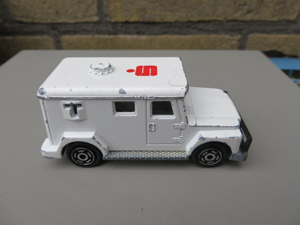 Majorette Bank Security Geldwagen SNS bank - Bondsspaarbank, Ophalen of Verzenden, Gebruikt, Auto