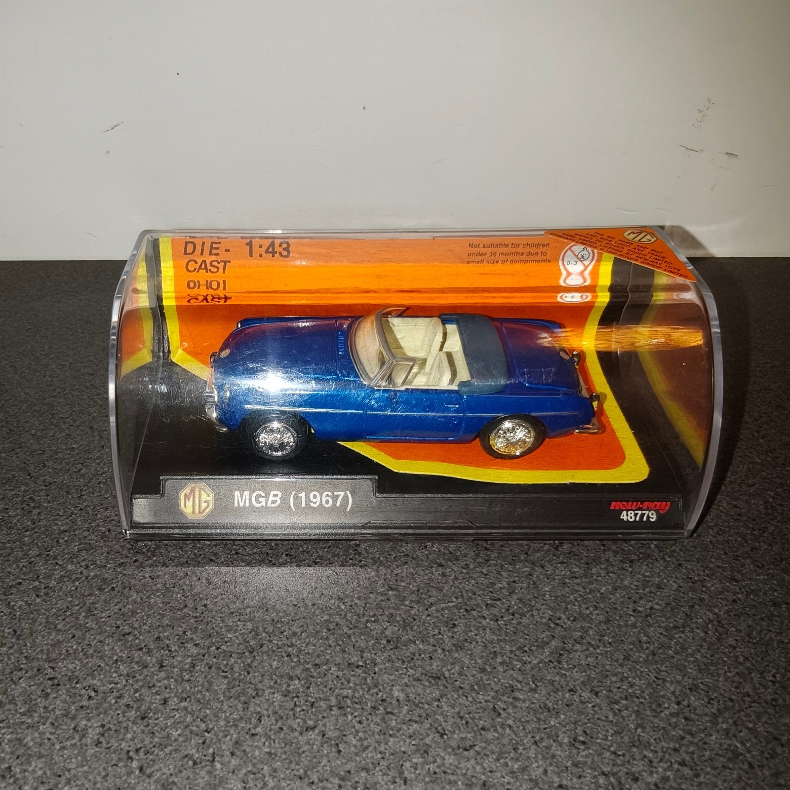 MGB (1967) Die-Cast Modelauto 1:43 - Nieuw in doos, Ophalen of Verzenden