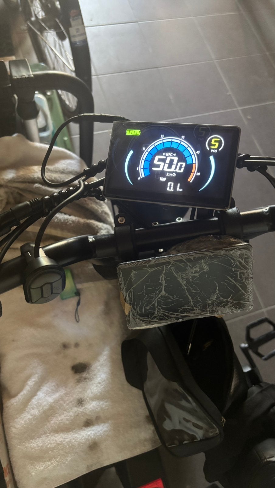M9 fatbike display NFC + opgevoerd + killswitch., Ophalen, Zo goed als nieuw, Fatbike
