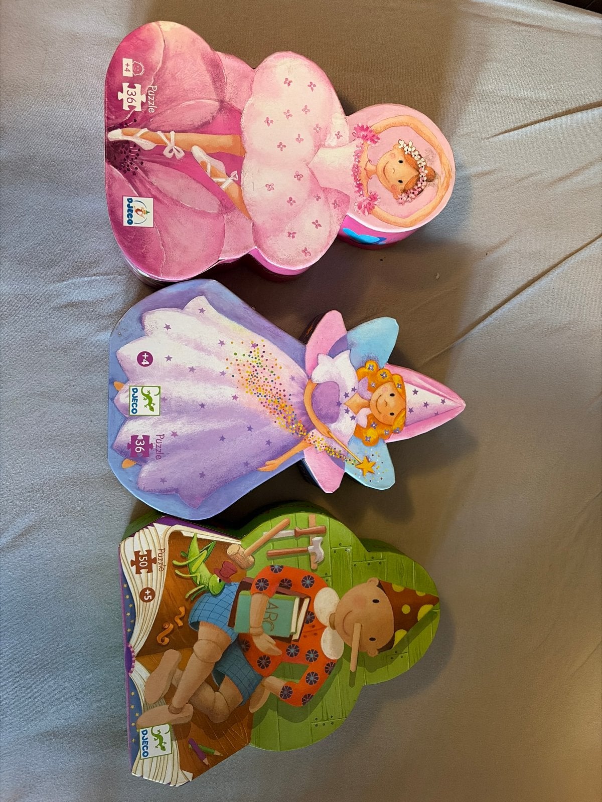 Djeco Puzzels: Fee, Ballerina & Pinokkio (3 stuks), Ophalen of Verzenden, 10 tot 50 stukjes, Zo goed als nieuw, 4 tot 6 jaar