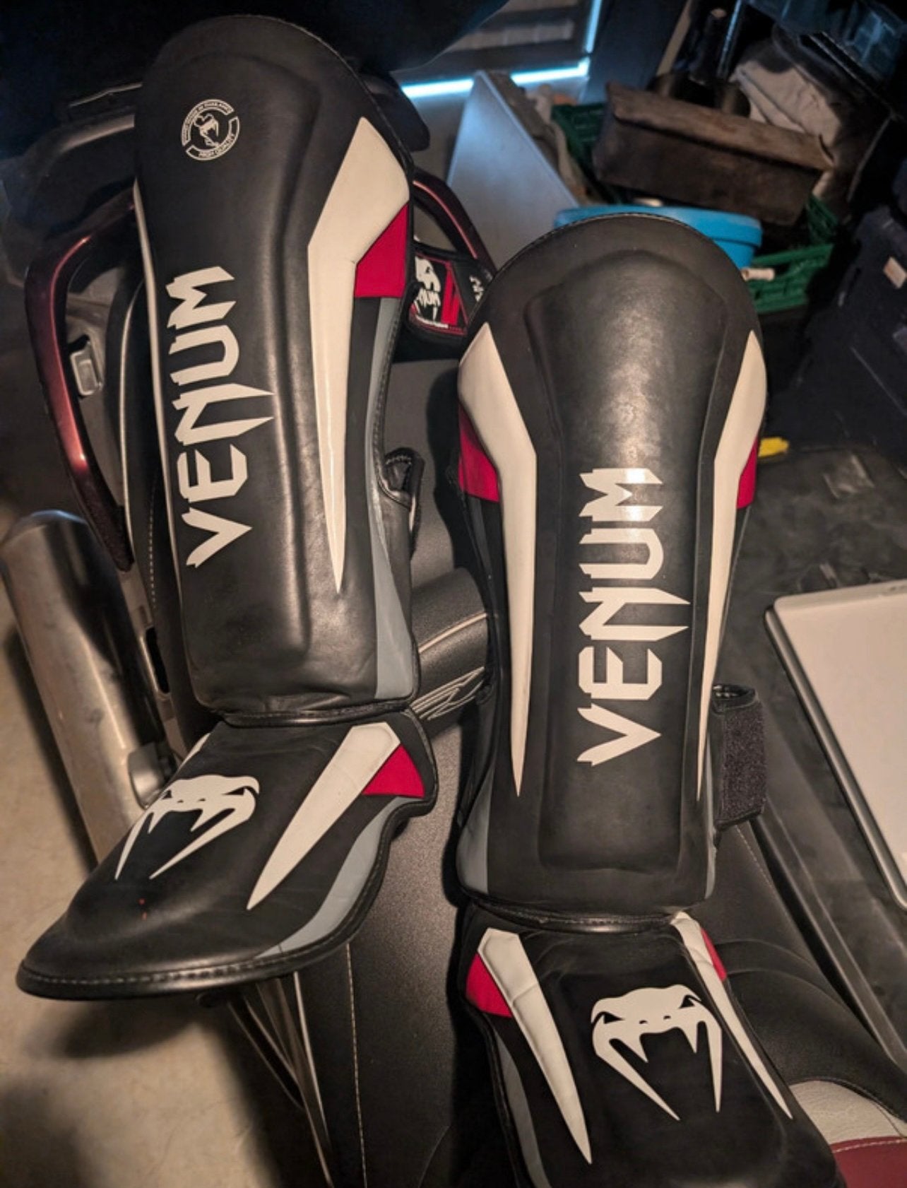 Venum Elite Shin Guards XL, Ophalen of Verzenden, Zo goed als nieuw