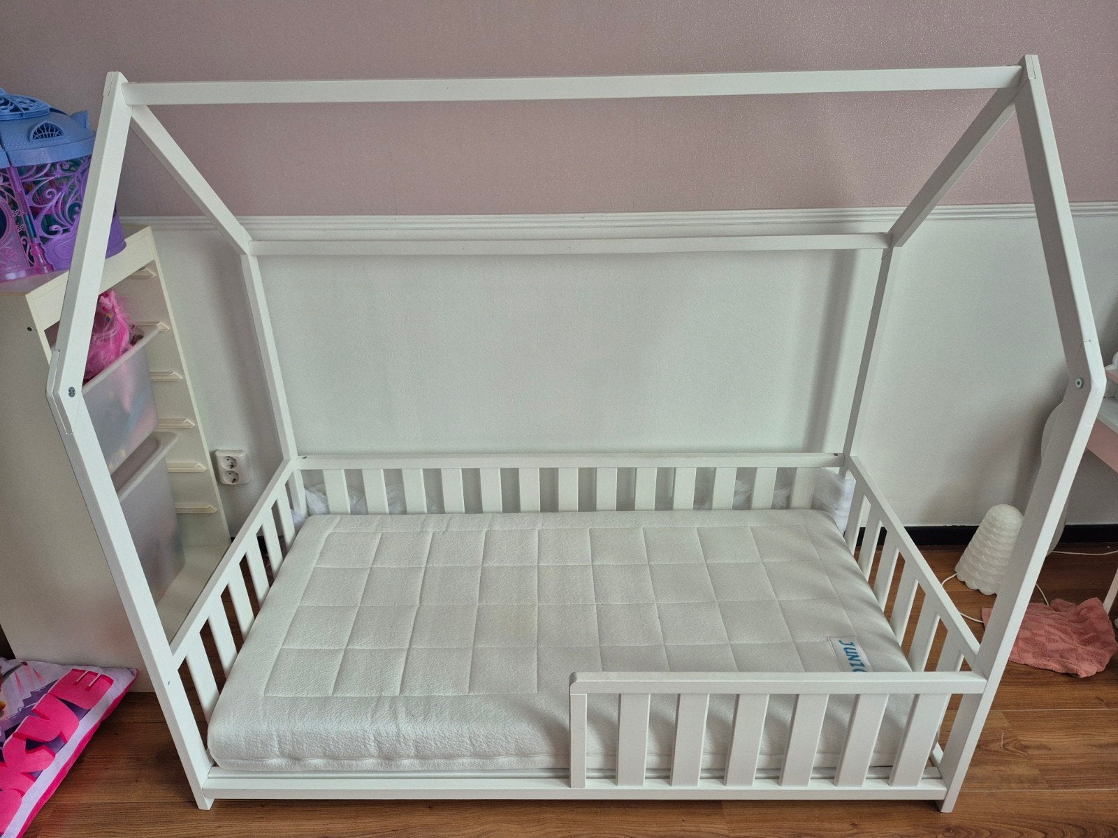 juniorbed met matras, Ophalen, 70 tot 85 cm, 140 tot 160 cm, Zo goed als nieuw