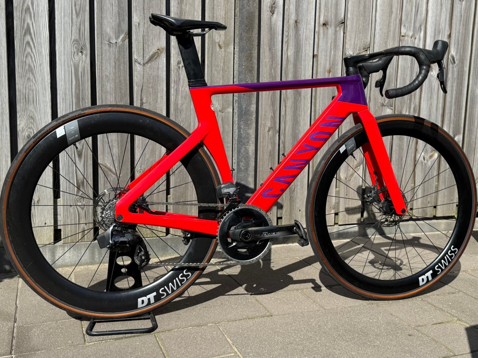 Canyon Aeroad CF SLX 8 Disc eTap - Hot Salsa, Fietsen en Brommers, 28 inch, Carbon, Heren, Zo goed als nieuw