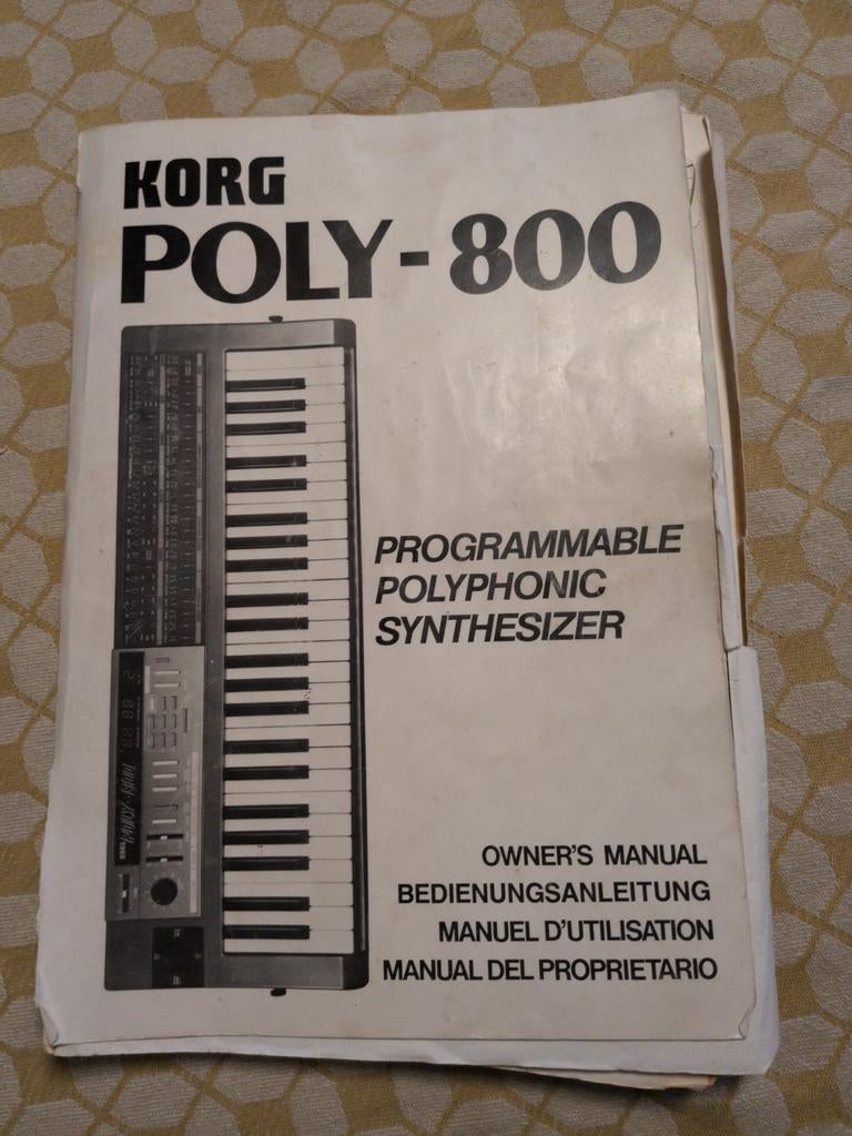 Korg Poly 800 gebruikershandleiding - Gebruikte staat, Muziek en Instrumenten, Synthesizers, Ophalen of Verzenden, Gebruikt, Korg