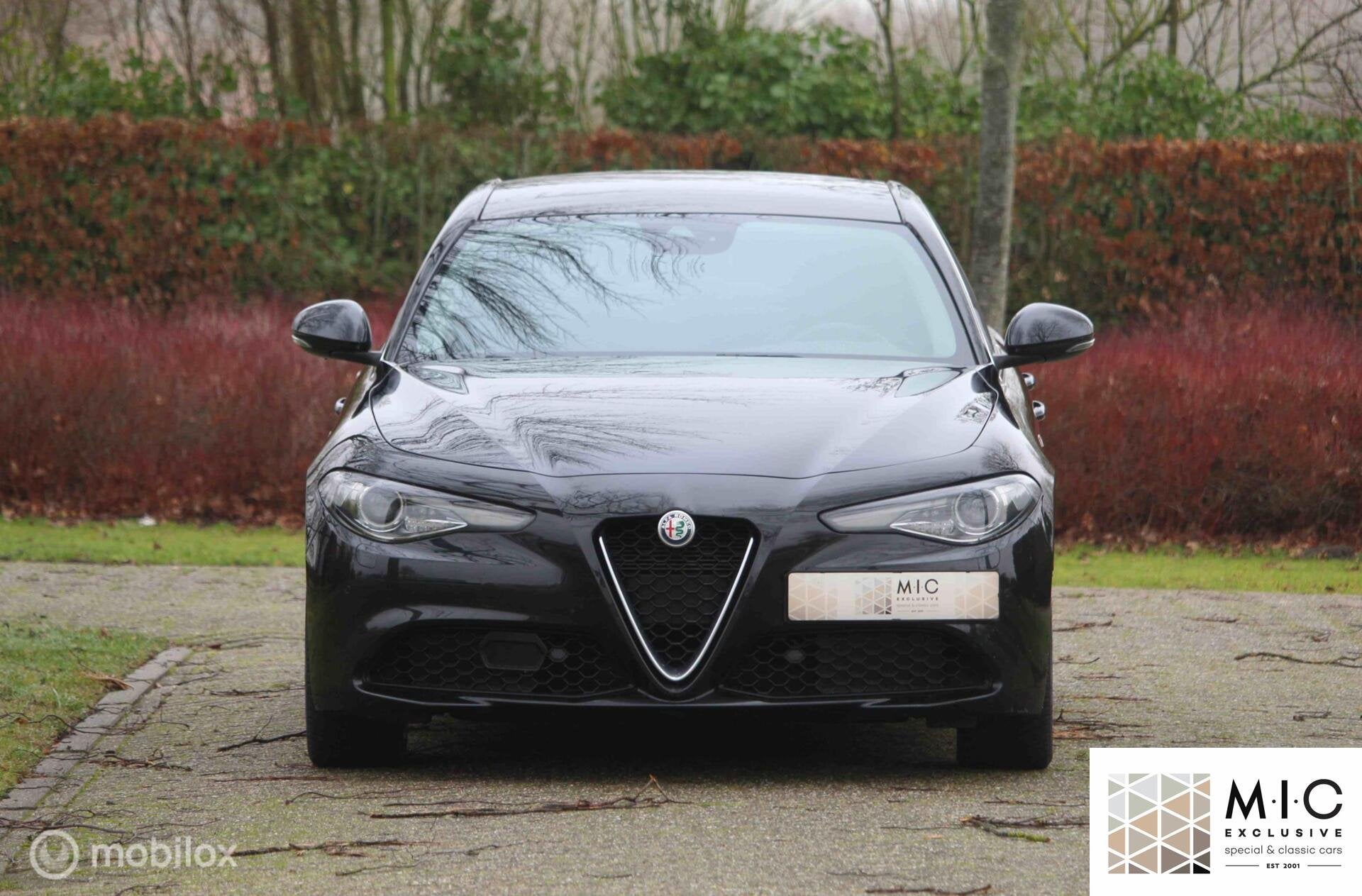 Alfa Romeo Giulia 2.0T TI | Vol | 12 mnd garantie | Inr. mog, Auto's, Alfa Romeo, Automaat, Achterwielaandrijving, Zwart, 1404 kg