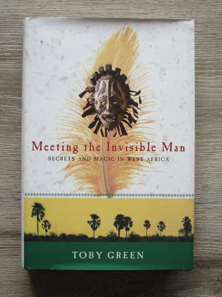 Meeting the invisible man; secrets and magic in West Afric, Boeken, Ophalen of Verzenden, Gelezen, Overige onderwerpen, Achtergrond en Informatie
