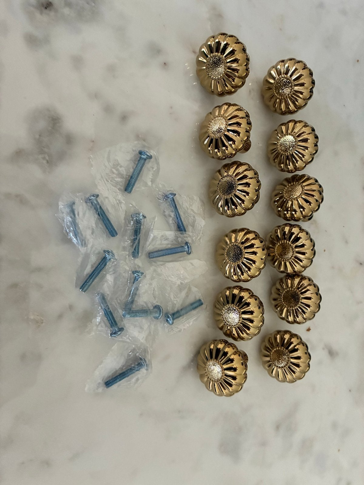 12x Gouden Kastknoppen 3 cm Breed - Nieuw met Schroeven, Ophalen, Nieuw