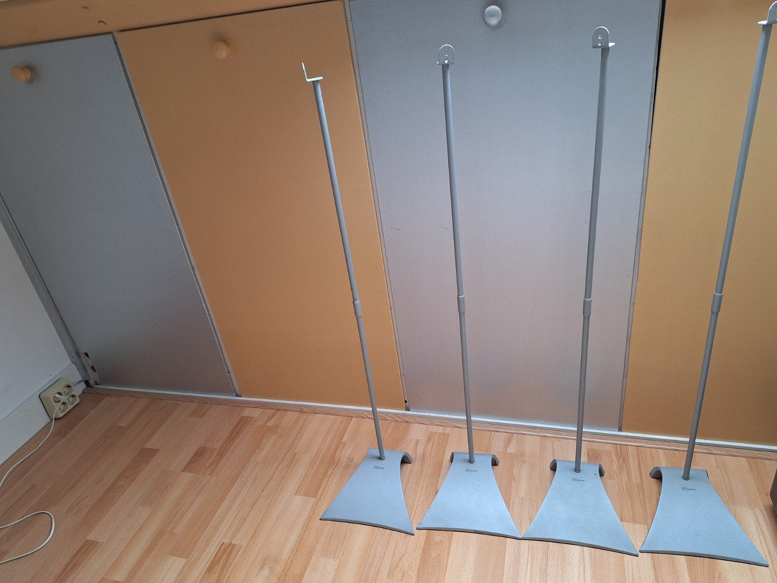 4 vogels box standaards, Ophalen of Verzenden, Gebruikt, Metaal