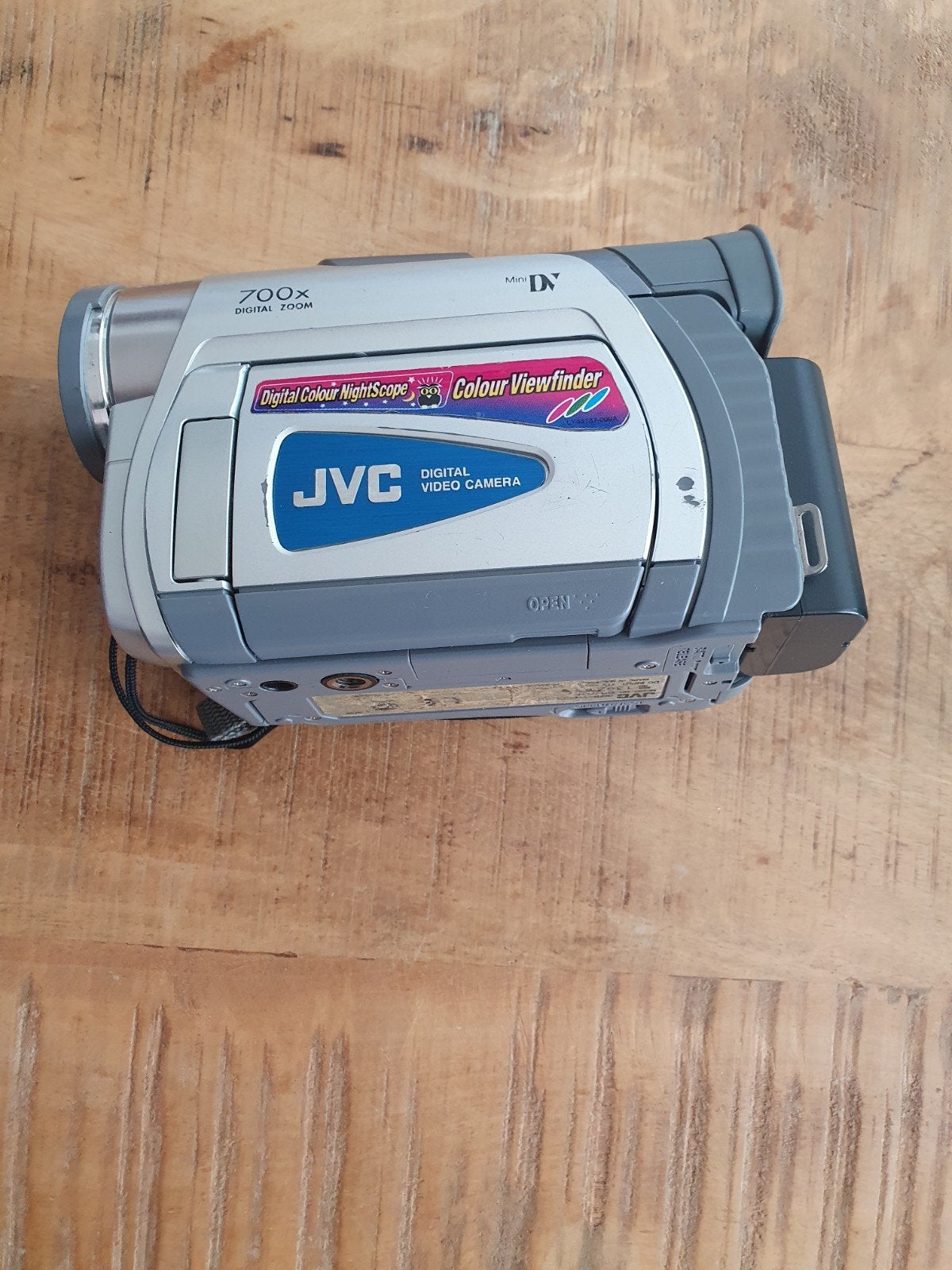 Jvc mini DV digitale videocamera met 700x zoom en de out, Ophalen, Mini dv, Gebruikt, JVC