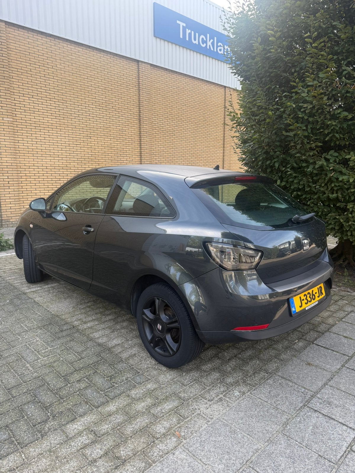 Seat Ibiza 1.4 63KW 3-DRS 2008 2010 Grijs met APK, Auto's, Voorwielaandrijving, 40 €/maand, Zwart, 4 cilinders
