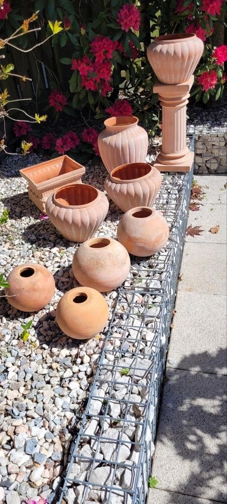Terra Cotta, Ophalen