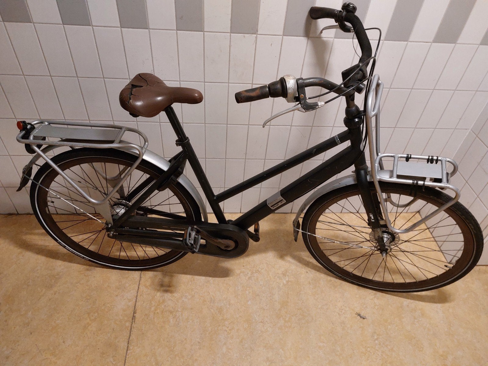 cortina stadsfiets met 5 versnellingen en handremmen, Fietsen en Brommers, Overige merken, Gebruikt, Velgrem, Versnellingen