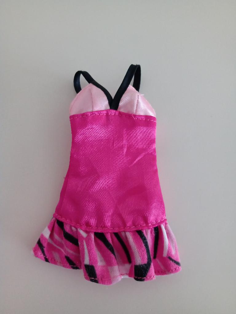 Veel Leuke Korte Jurkjes voor (Barbie) Poppen (24 foto's), Ophalen of Verzenden, Gebruikt, Kleertjes