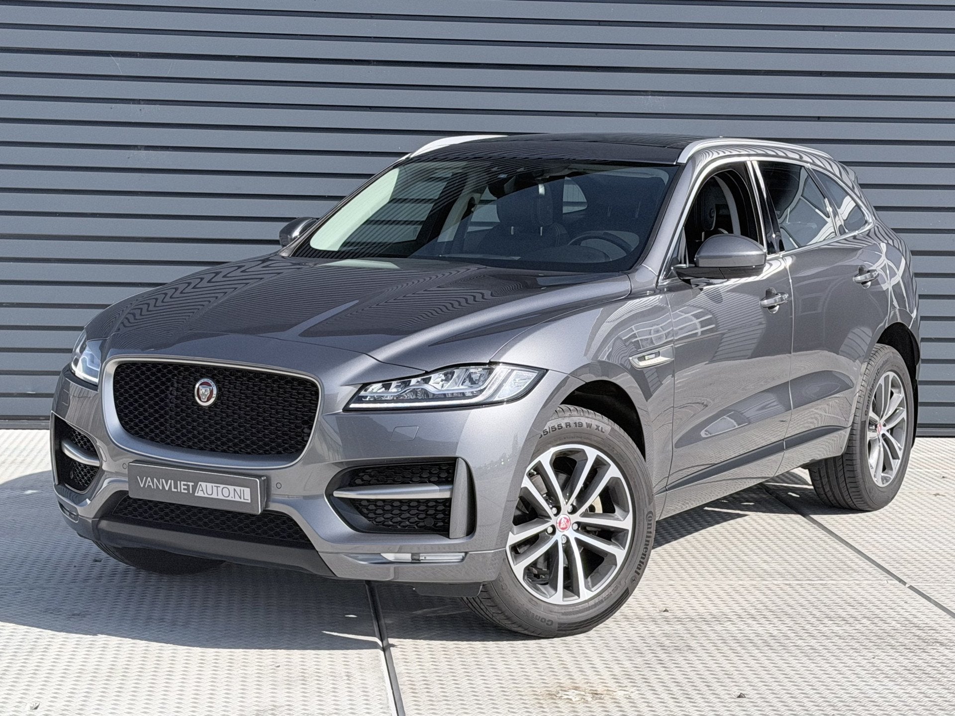 Jaguar F-Pace 2.0 Portfolio AWD | R Sport | Panorama Dak | C, Auto's, Automaat, Gebruikt, Euro 6, 4 cilinders