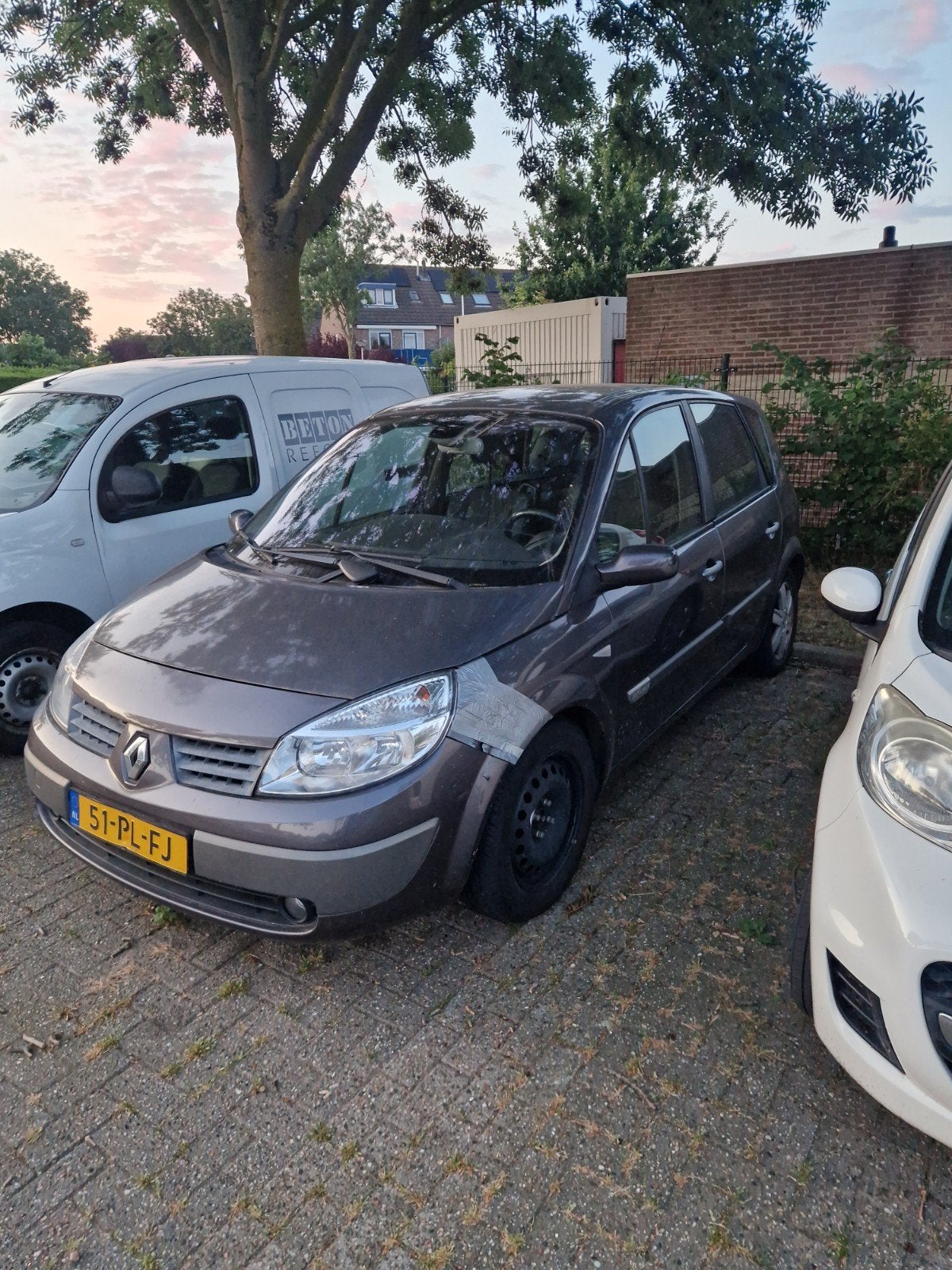 Renault Scénic 2.0 16V 99KW Euro3 2004 Grijs, 1998 cc, 4 cilinders, Origineel Nederlands, Particulier