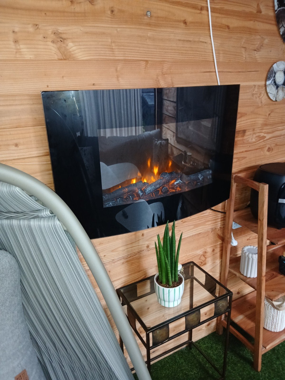 Grote hangende electrische haard die ook kan verwarmen., Huis en Inrichting, Ophalen, Zo goed als nieuw, Hangende haard, Elektrische haard