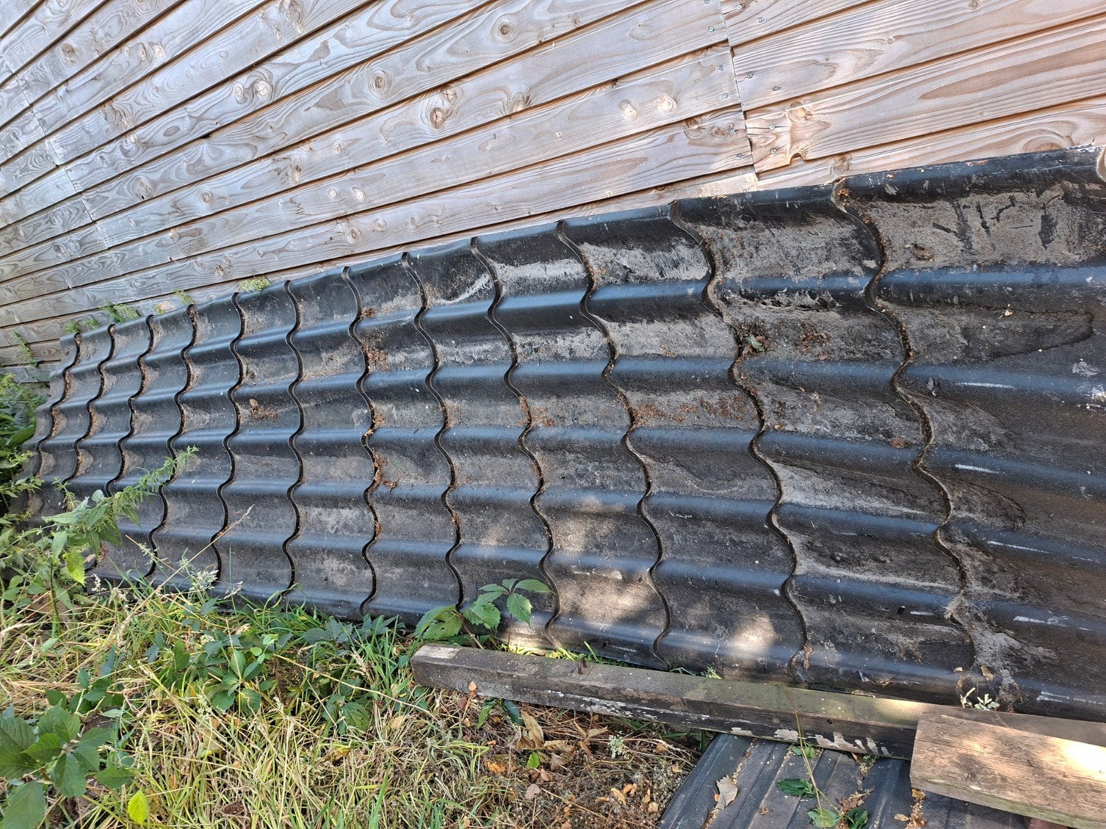 Zwarte golfplaten, gebruikt, Doe-het-zelf en Verbouw, Dakpannen en Dakbedekking, Gebruikt, Zwart, Ophalen of Verzenden, 15 m² of meer