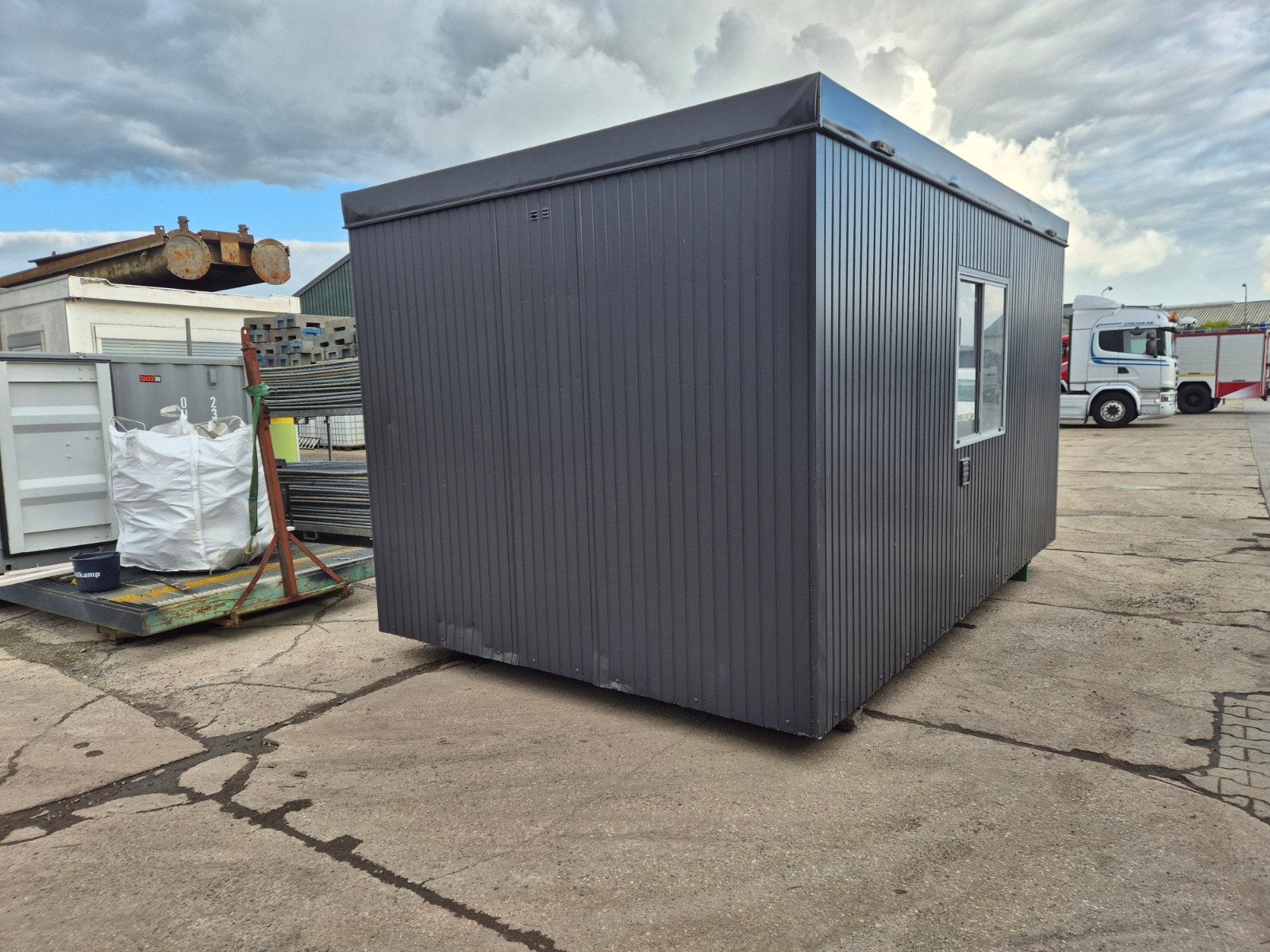 Nette unit type De Meeuw 5x3 meter, wind- en waterdicht, Ophalen of Verzenden