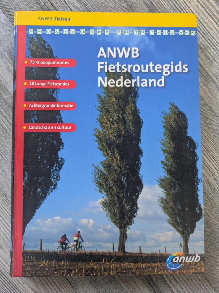 ANWB Fietsroutegids Nederland - 75 Knooppuntroutes, Boeken, ANWB, Fiets- of Wandelgids, Ophalen of Verzenden, Zo goed als nieuw