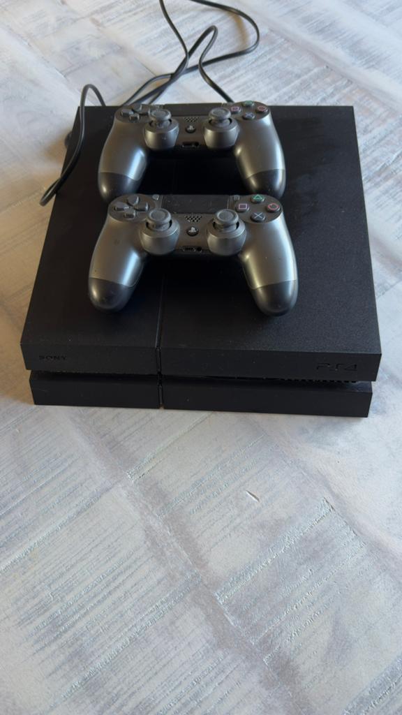 Playstion 4 500gb en 1tb, Spelcomputers en Games, Spelcomputers | Sony PlayStation 4, Ophalen, 1 TB, Met 3 controllers of meer
