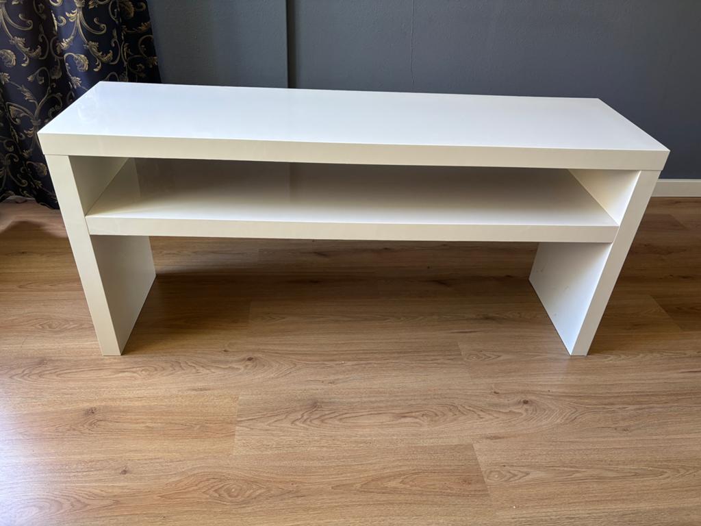 Ikea hoogglans wit tv meubel / gangtafel in zeer goede staat, Ophalen, Zo goed als nieuw