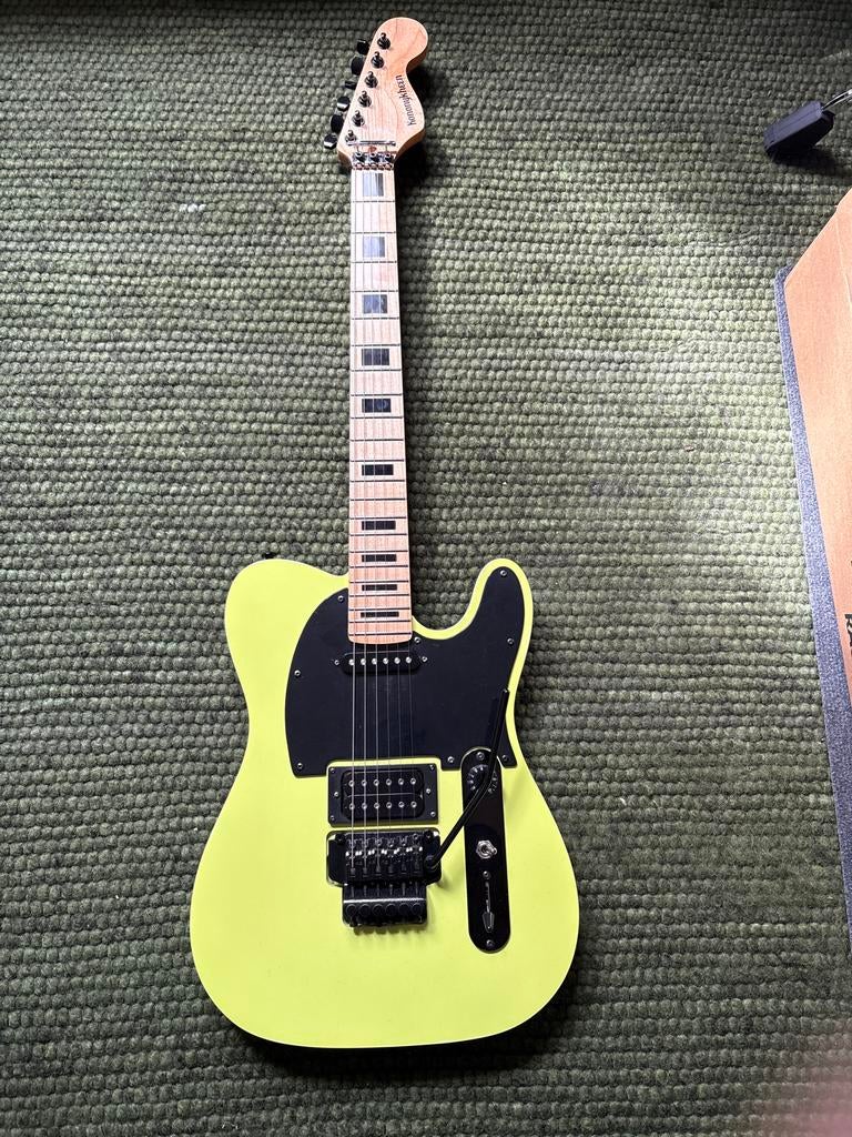 Kononykheen Breed Thirty Two - Neon Geel Elektrische Gitaar, Ophalen, Gebruikt, Solid body, Overige merken