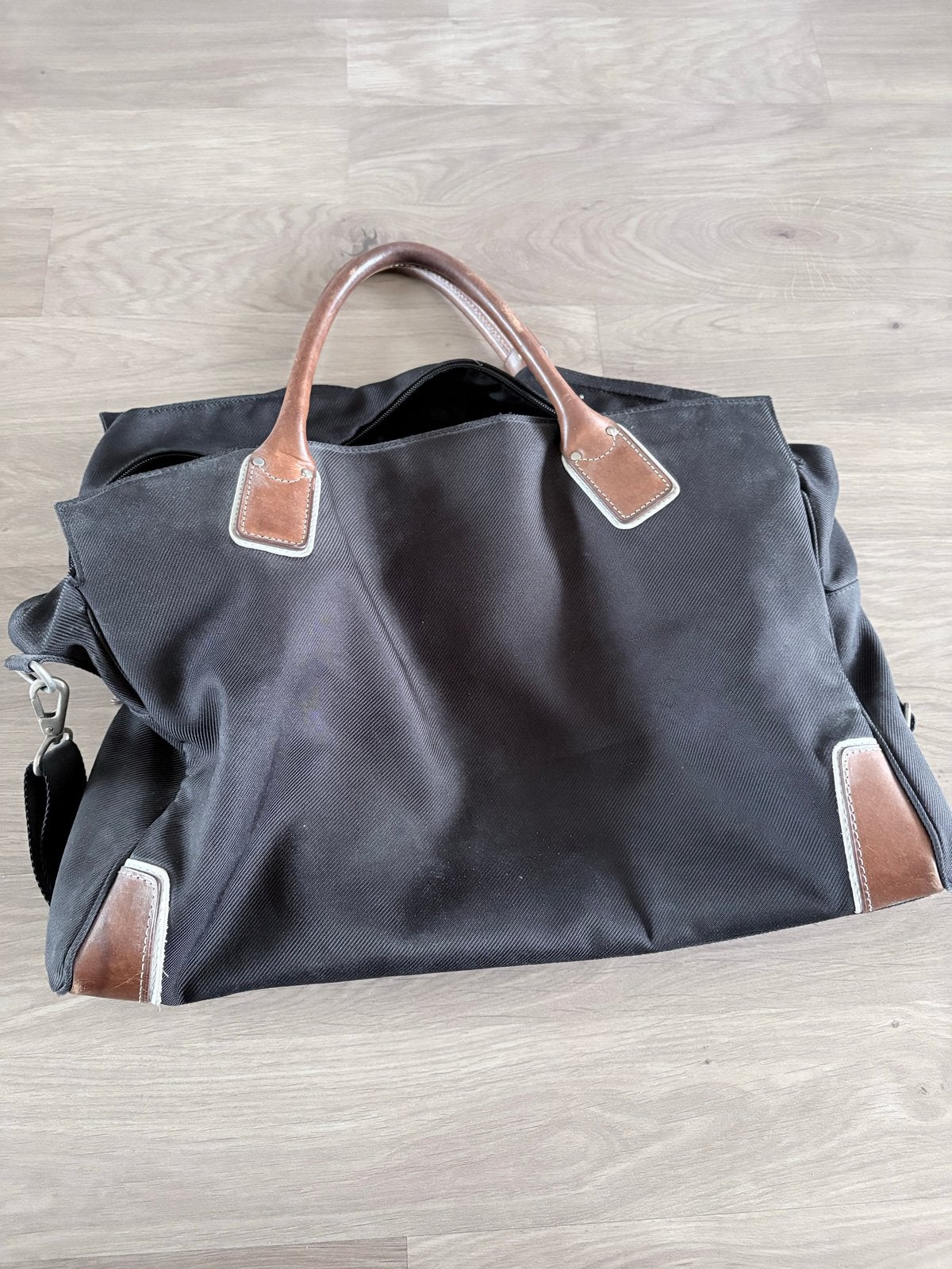 Sazaby Handtas Zwart met Leren Details, Ophalen of Verzenden, Gebruikt, Zwart, Handtas