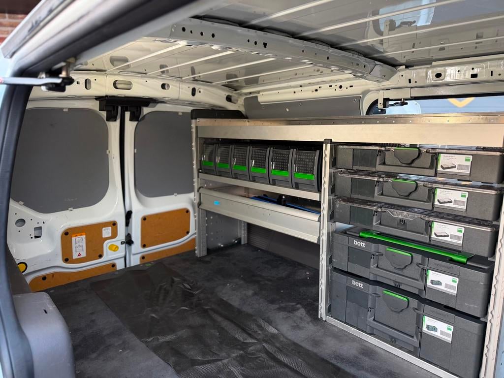 Ford Transit Connect 1.5 EcoBlue 120PK L2 Limited 3prsn Auto, Stof, Gebruikt, Wit, Bedrijf