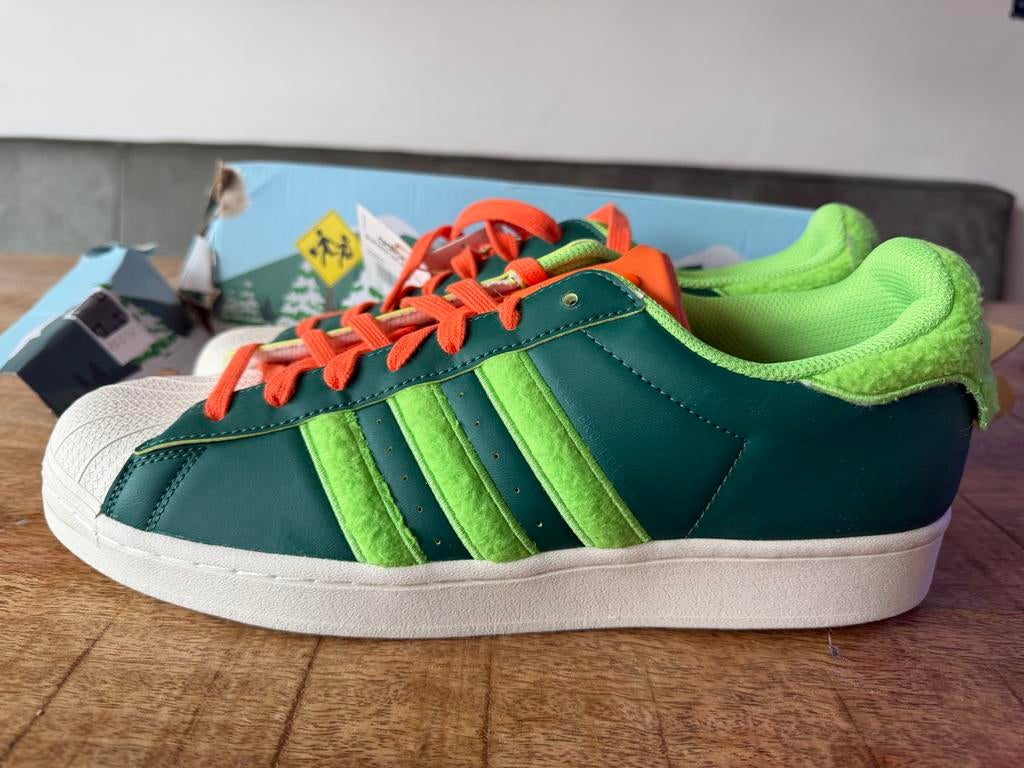 Adidas Superstar Originals South Park Kyle - Nieuw maat 48., Nieuw, Ophalen of Verzenden, Sneakers of Gympen, Groen