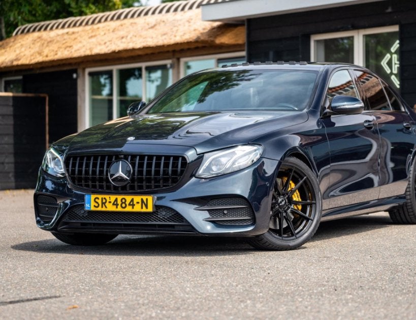 Mercedes-Benz E-Klasse E300 245pk 9G-TRONIC 2017 Groen, Auto's, Automaat, Achterwielaandrijving, 4 cilinders, Particulier