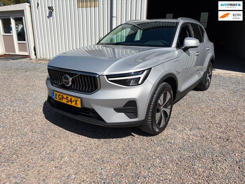 Volvo XC40 1.5 T4 Plug-in hybrid Trek H. Leer faceL., Gebruikt, Zwart, 129 pk, Leder