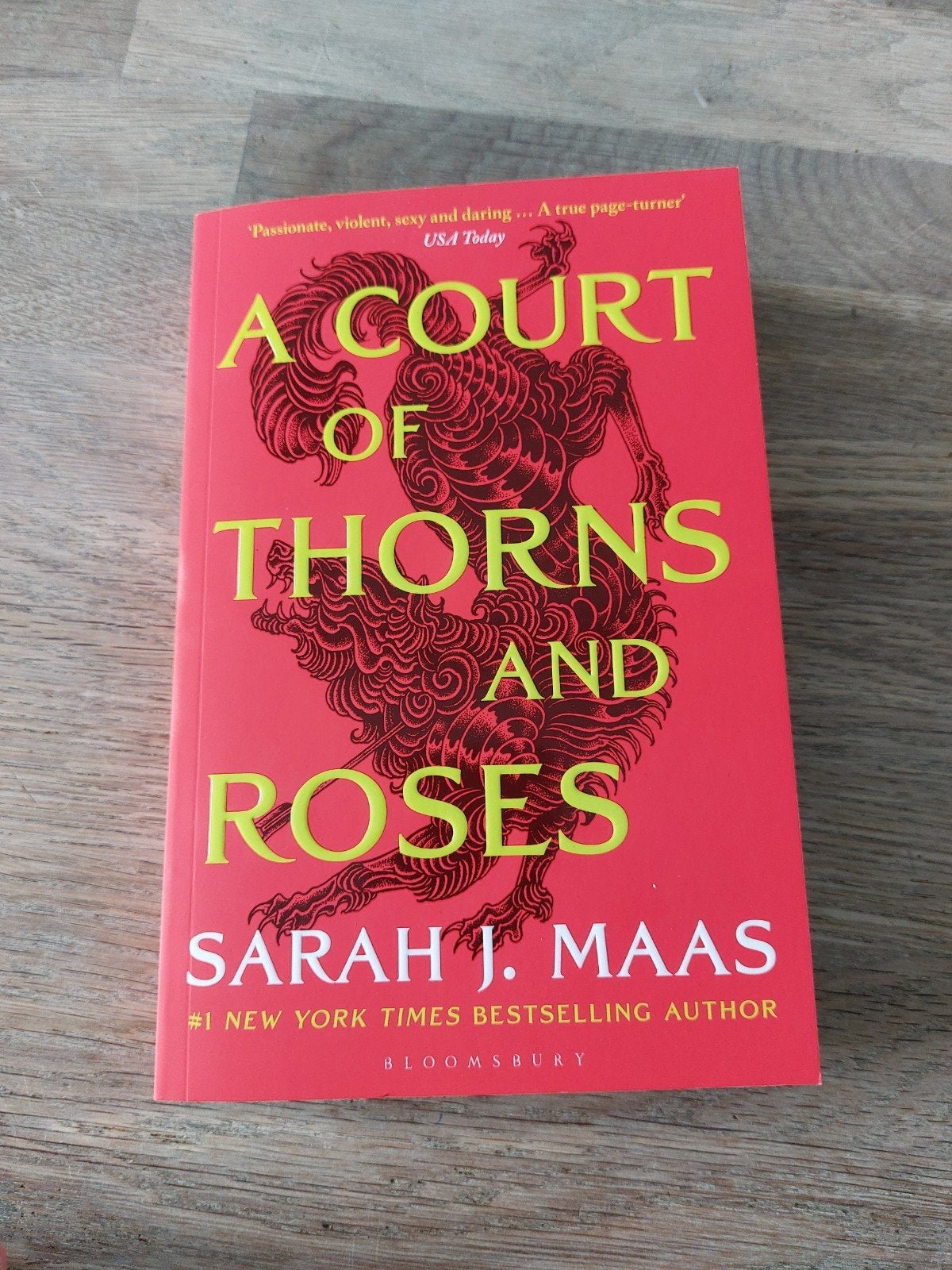 A court of thirns and roses, Ophalen of Verzenden, Zo goed als nieuw, Sarah J. Maas, Fictie