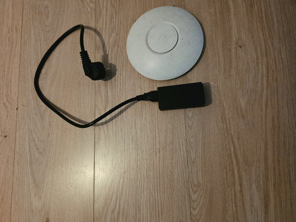UniFi Access Point Lite, Computers en Software, Accesspoints, Ophalen of Verzenden, Gebruikt, Ubiquiti Unifi