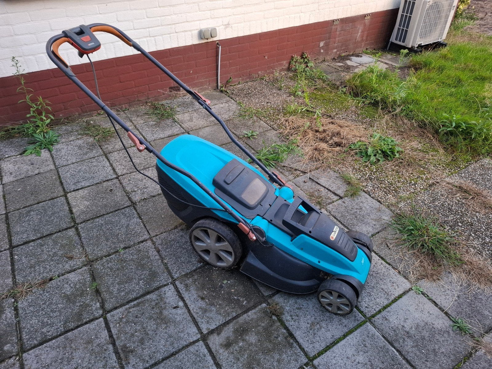 Gardena 36e Elektrische Grasmaaier, Ophalen, Cirkelmaaier, Gebruikt, Elektrische grasmaaier
