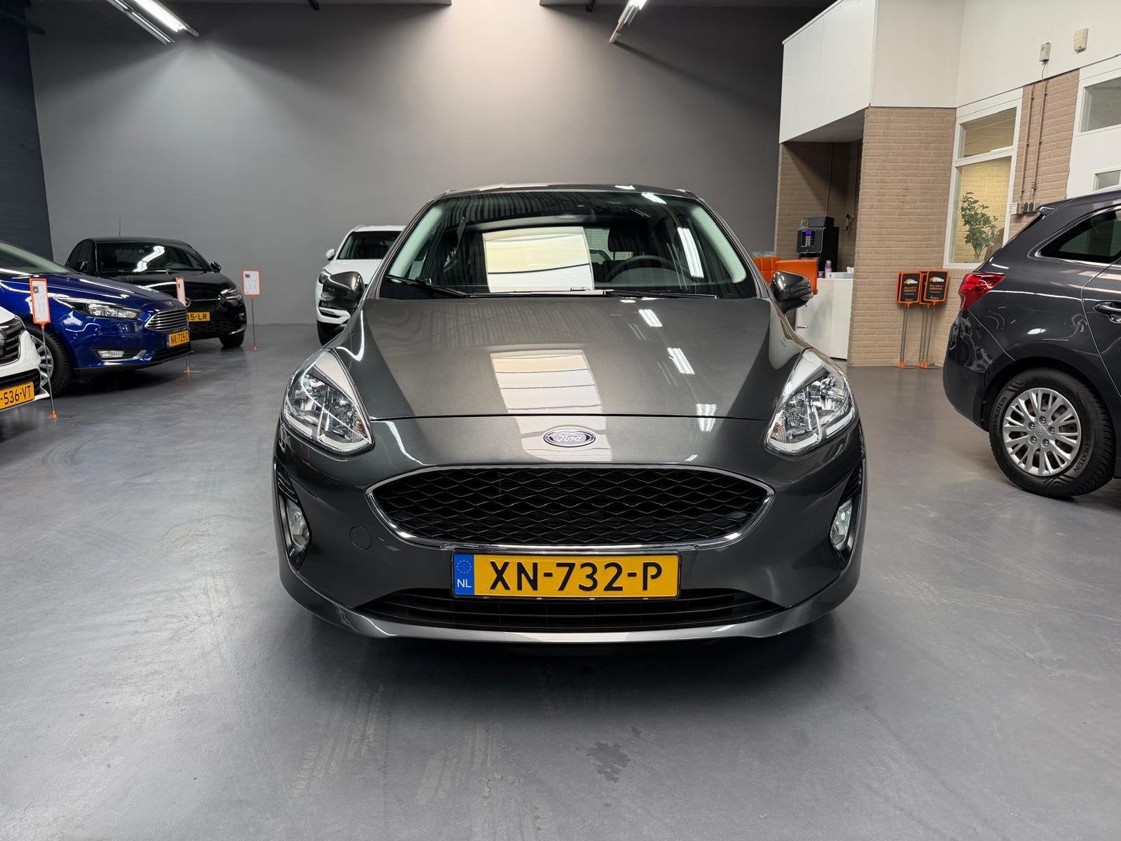 Ford Fiesta 1.1 Trend CARPLAY NAVI PARKEERSENSOREN NAP NL AU, Voorwielaandrijving, Gebruikt, Lichtsensor, Origineel Nederlands