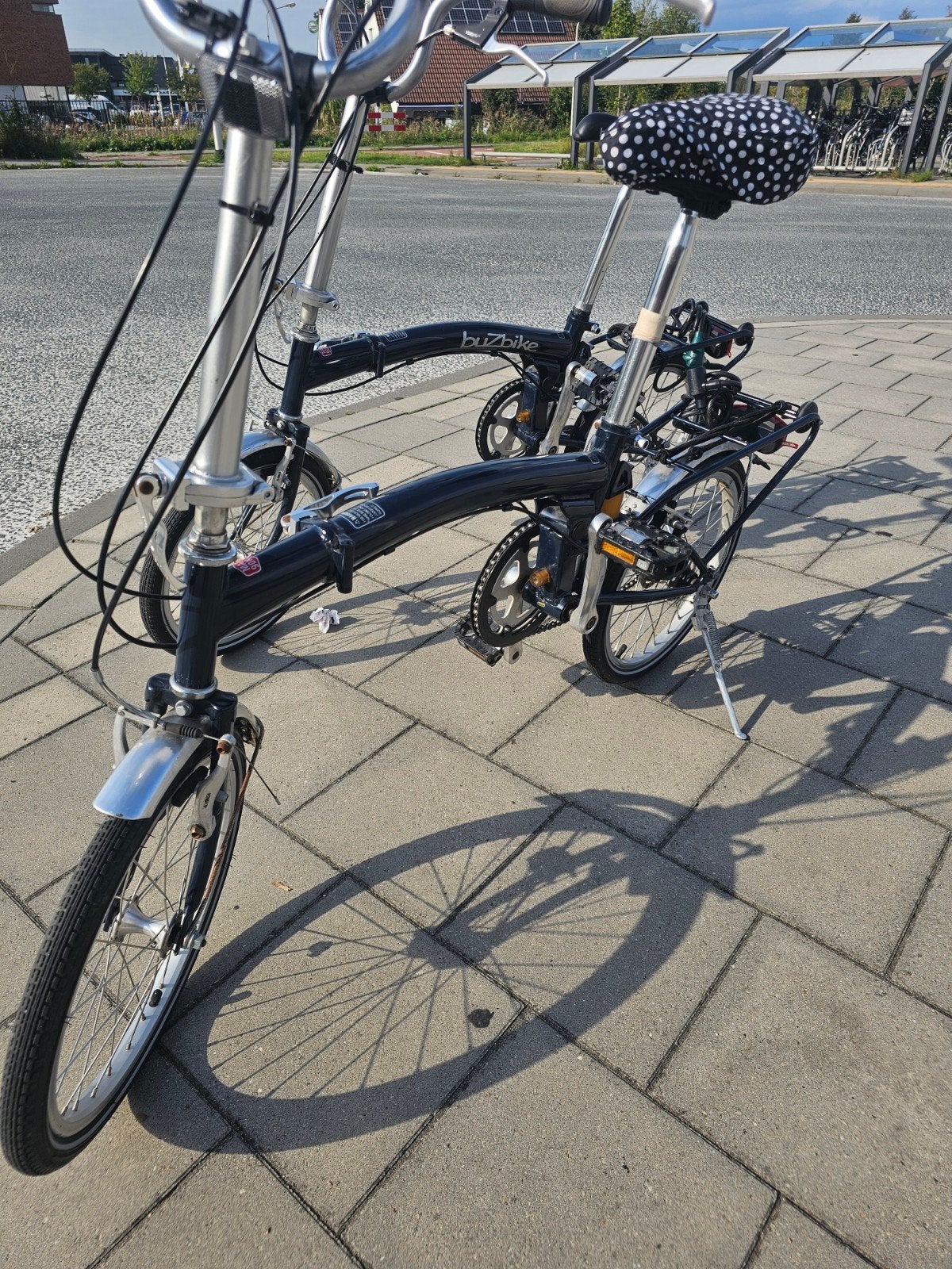 2X Buzbike Aluminum Vouwfietsen met naafversnelling ZGAN, Versnellingen, Ophalen of Verzenden, Zo goed als nieuw, Totaal opvouwbaar