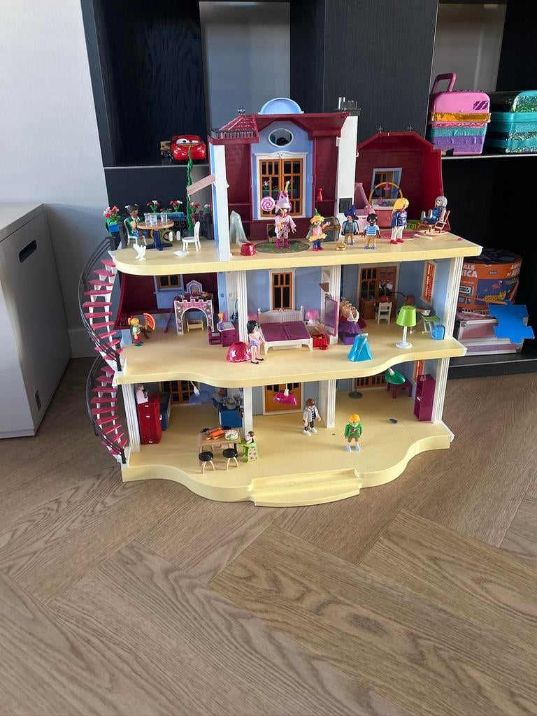 Playmobile Poppenhuis, Eén persoon